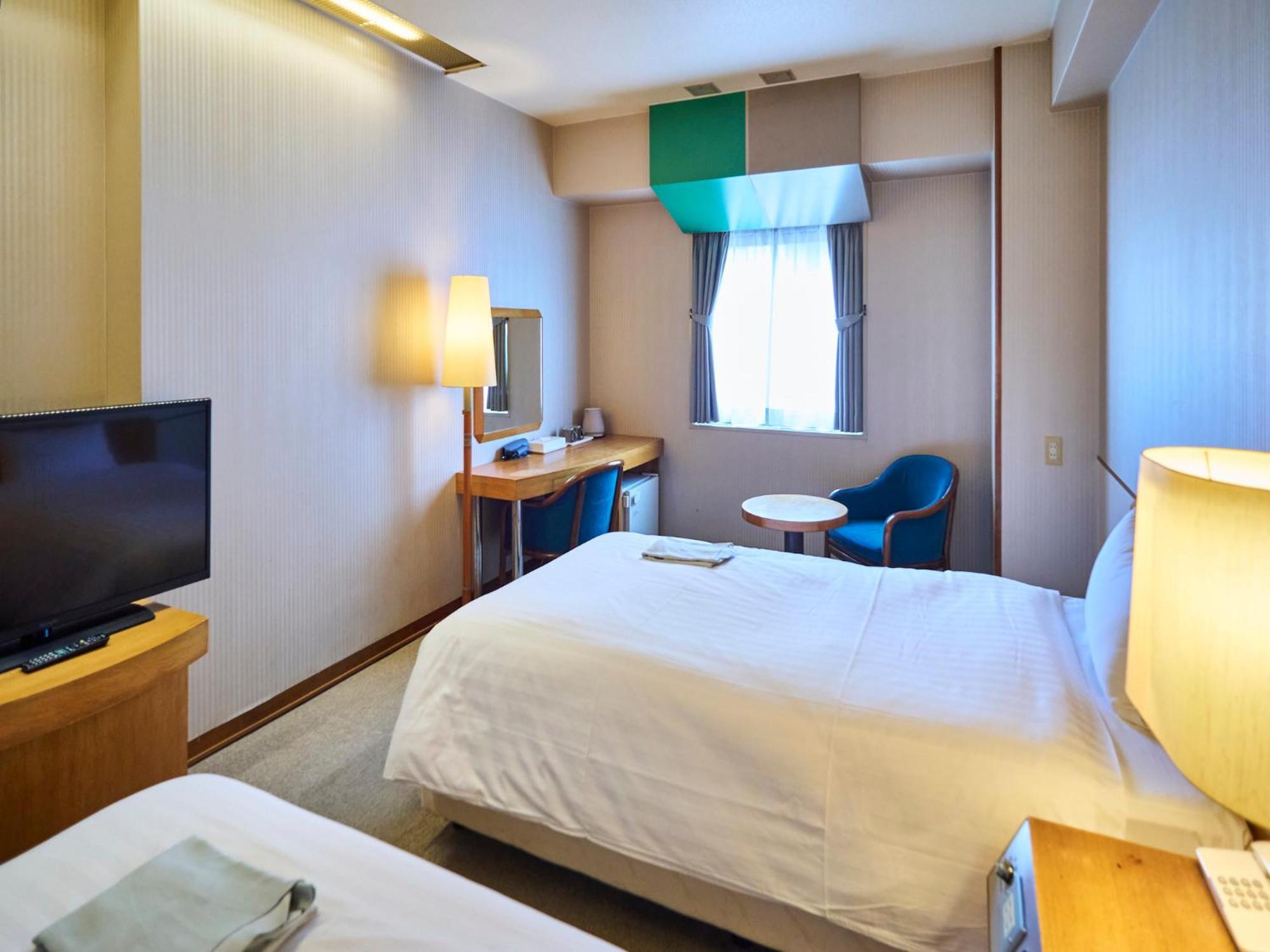 Court Hotel Fukuoka Tenjin Exterior photo