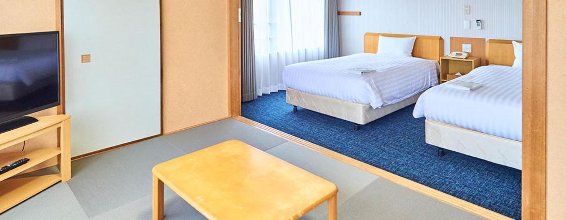 Court Hotel Fukuoka Tenjin Exterior photo